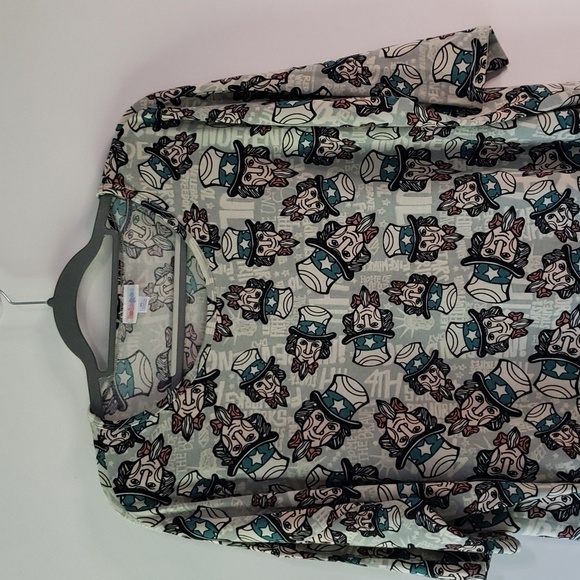 LuLaRoe Irma Shirt Women's XL Oversized Loose Fitting Long-Line 4th of July - Picture 2 of 12